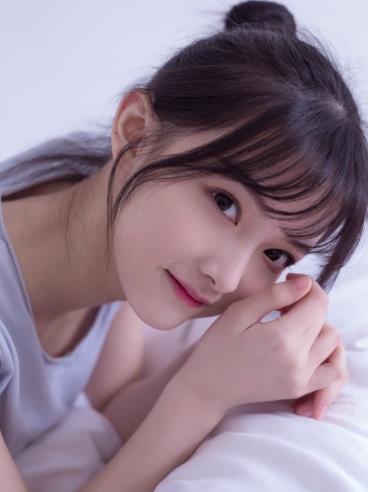 草莓榴莲向日葵秋葵香蕉免费不用注册登陆，粉丝：视频还是免费的！