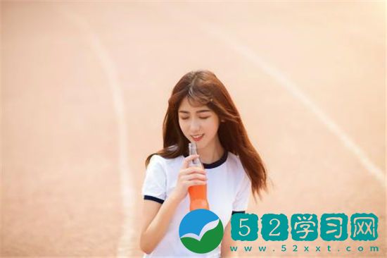 凌晨三点日本无吗视频点击量特别高，粉丝：有很多精彩的片段。