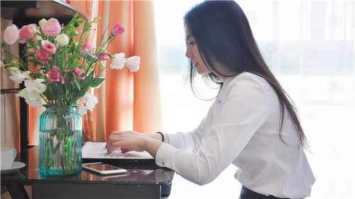 菠萝菠萝蜜视频高清免费版app下载 v1.3，宣称不是得了便宜还卖乖！